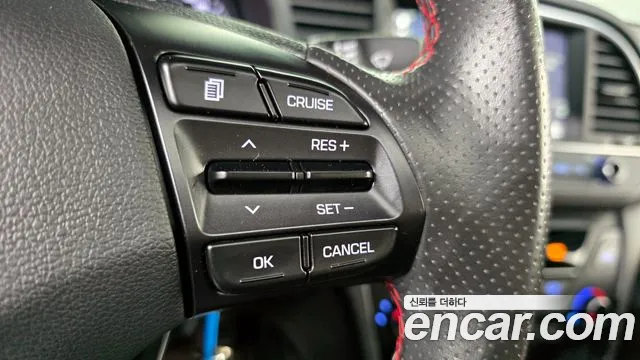 Hyundai Avante 2017 thumb 11