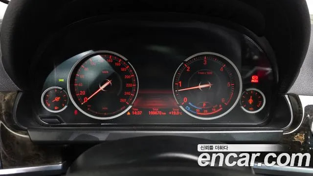 BMW 6 серии 2014 thumb 11