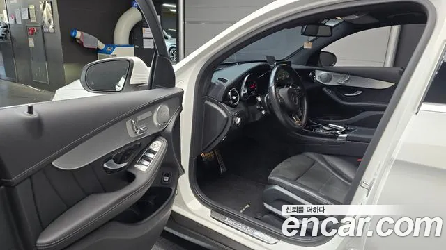 Mercedes-Benz GLC 2019 thumb 7