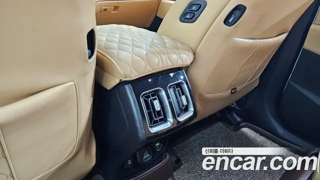 Kia Sorento 2022 thumb 6