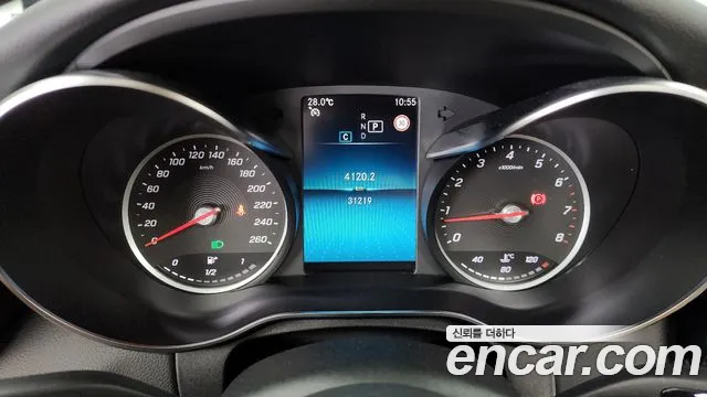Mercedes-Benz C-Class 2020 thumb 5