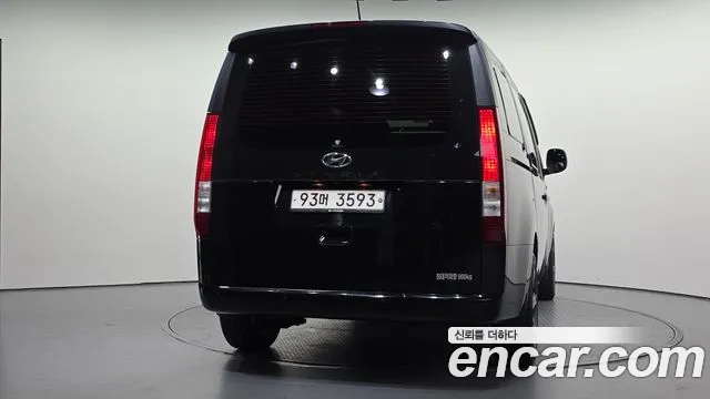 Hyundai Staria 2021 thumb 7