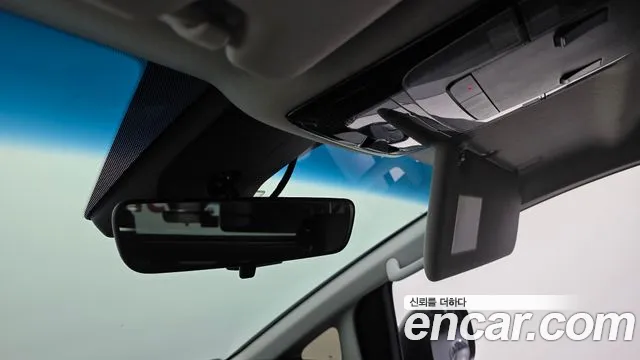 Hyundai Staria 2021 thumb 4