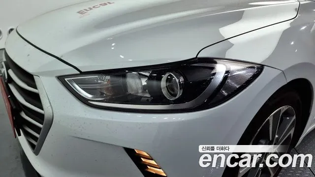 Hyundai Avante 2017 thumb 8