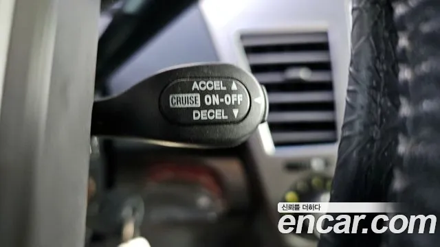 KGM Korando 2013 thumb 9