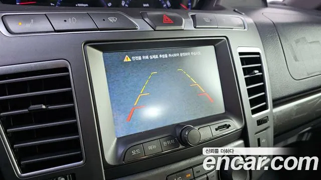KGM Korando 2013 thumb 5
