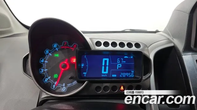 Chevrolet Aveo 2014 thumb 11