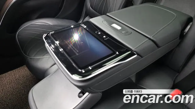 Mercedes-Benz EQS 2023 thumb 11