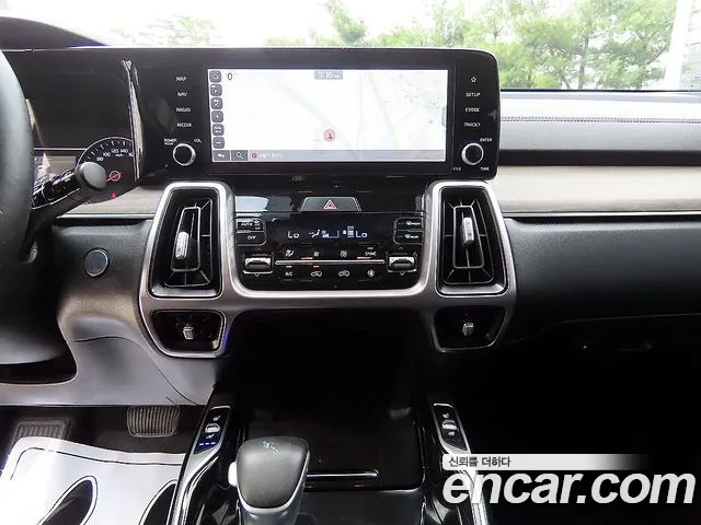 Kia Sorento 2021 thumb 11