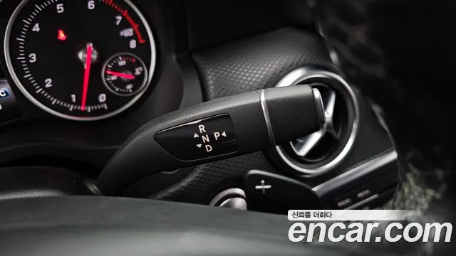 Mercedes-Benz A-Class 2017 thumb 8