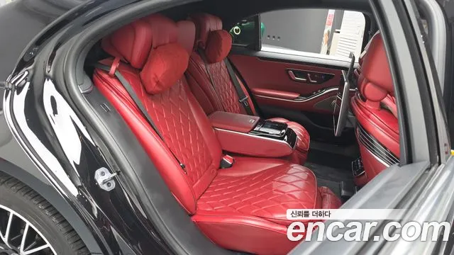 Mercedes-Benz S-Class 2024 thumb 12