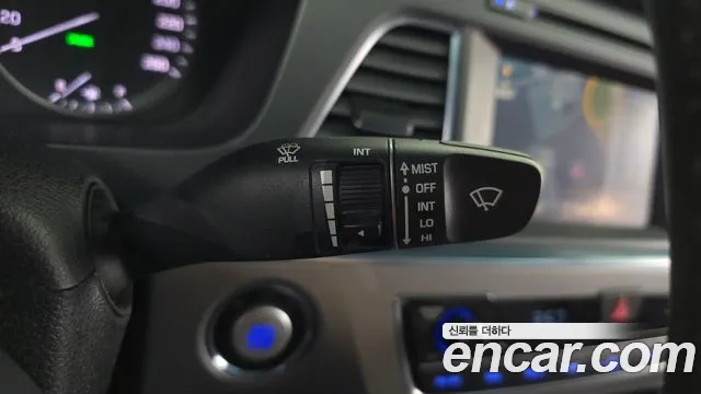 Hyundai LF 2015 thumb 9