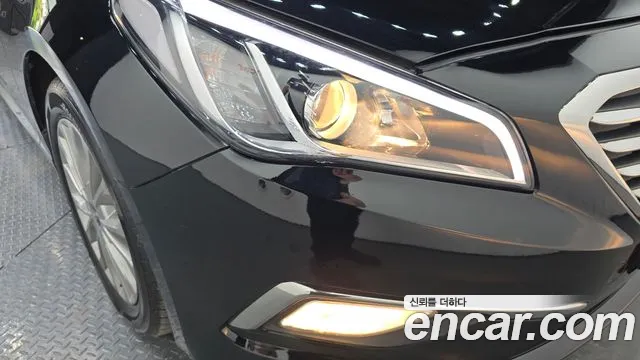 Hyundai LF 2015 thumb 10
