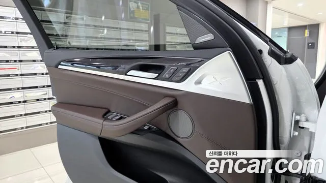 BMW X4 2025 thumb 8