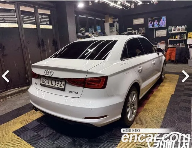Audi A3 2015 thumb 6