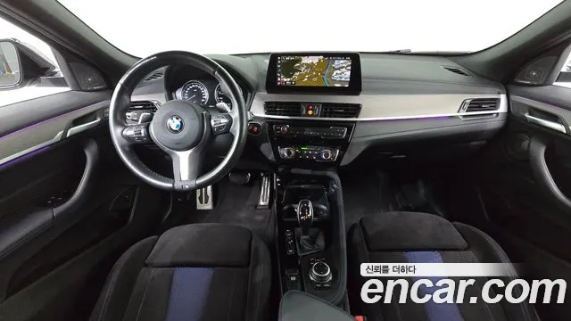 BMW X2 2022 thumb 10