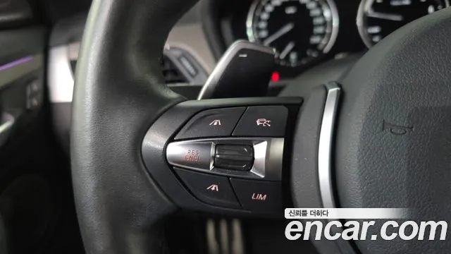 BMW X2 2022 thumb 11