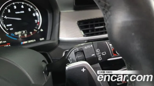 BMW X2 2022 thumb 8