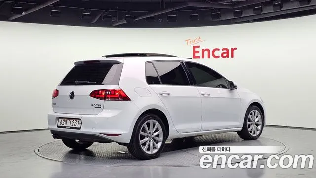 Volkswagen Golf Sportsvan 2014 thumb 2