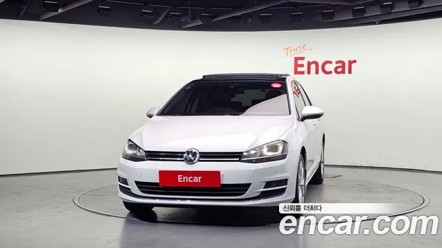 Volkswagen Golf Sportsvan 2014 thumb 10