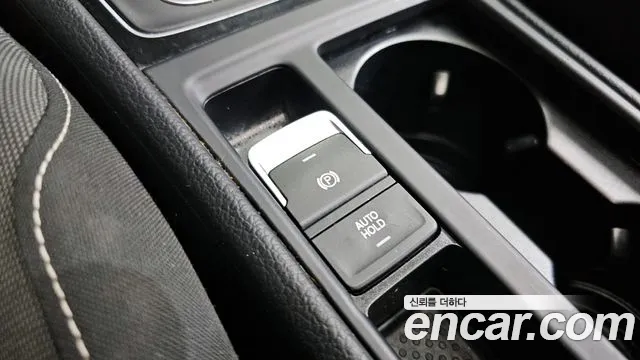 Volkswagen Golf Sportsvan 2014 thumb 9
