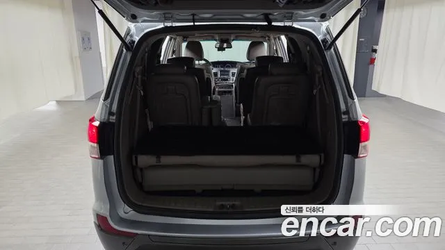 KGM Korando 2016 thumb 11
