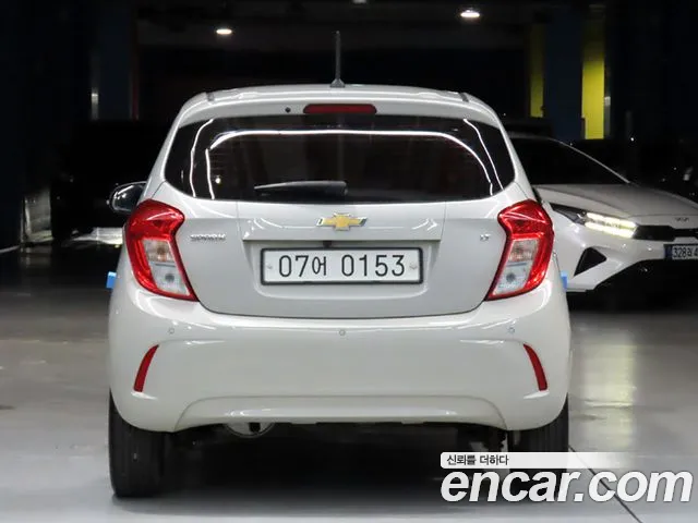 Chevrolet Spark 2017 thumb 10