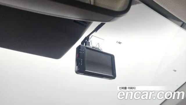Hyundai Ioniq5 2022 thumb 2