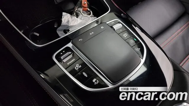 Mercedes-Benz E-Class 2023 thumb 3