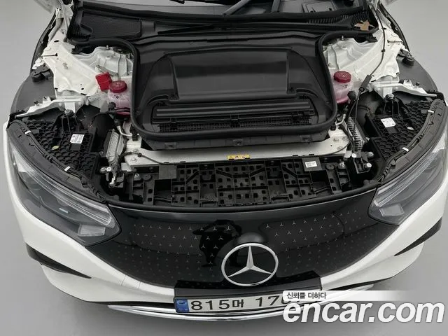 Mercedes-Benz EQE 2022 thumb 12
