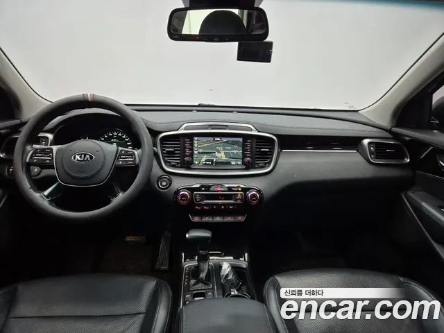 Kia Sorento 2017 thumb 9
