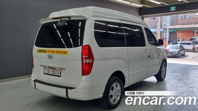 Hyundai Staria 2020 thumb 7