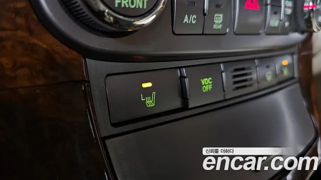 Kia Canival 2013 thumb 5