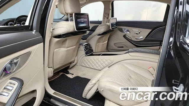 Mercedes-Benz S-Class 2015 thumb 8