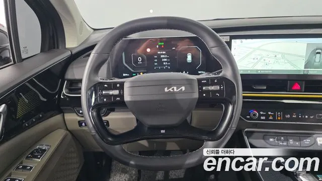 Kia Carnival 2025 thumb 4