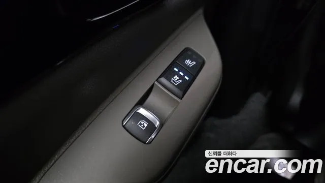 Kia Carnival 2025 thumb 11