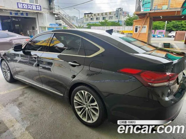 Hyundai Genesis 2014 thumb 2