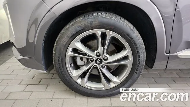 Hyundai Santa Fe 2019 thumb 12