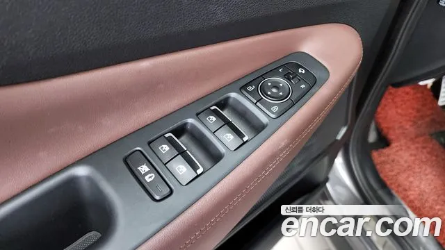 Hyundai Santa Fe 2019 thumb 2