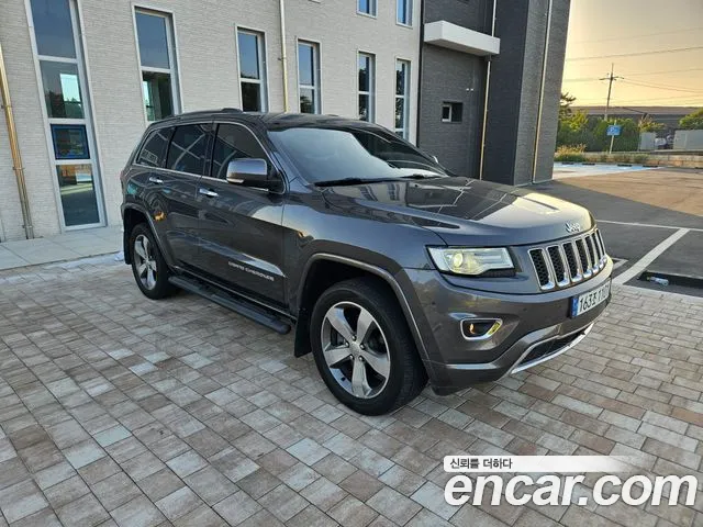 Jeep Grand Cherokee 2015 thumb 11