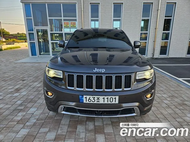 Jeep Grand Cherokee 2015 thumb 8