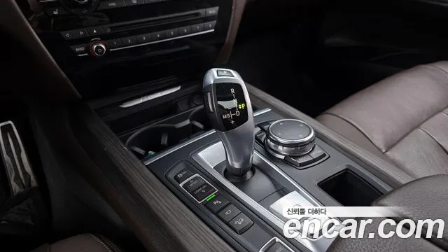 BMW X5 2015 thumb 7