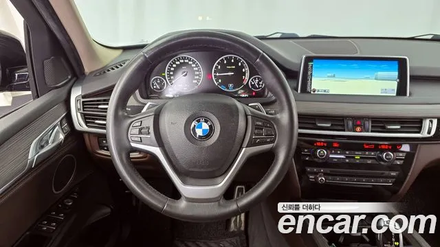 BMW X5 2015 thumb 11
