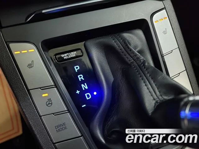 Hyundai Avante 2016 thumb 9
