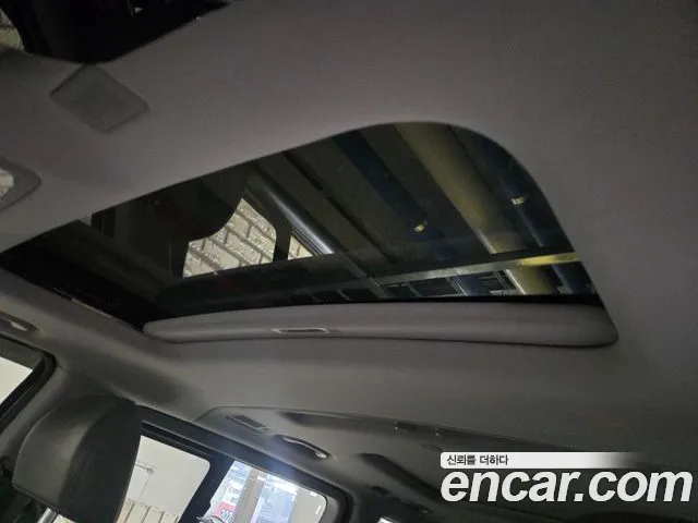 Hyundai Staria 2014 thumb 10