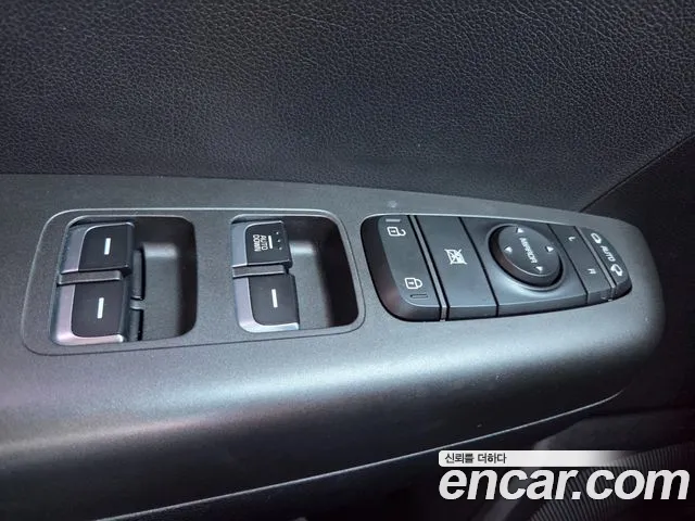 Kia Sportage 2019 thumb 12