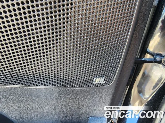 Hyundai Grandeur 2017 thumb 4