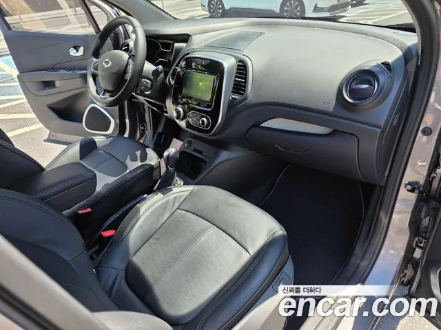 Renault QM3 2019 thumb 9