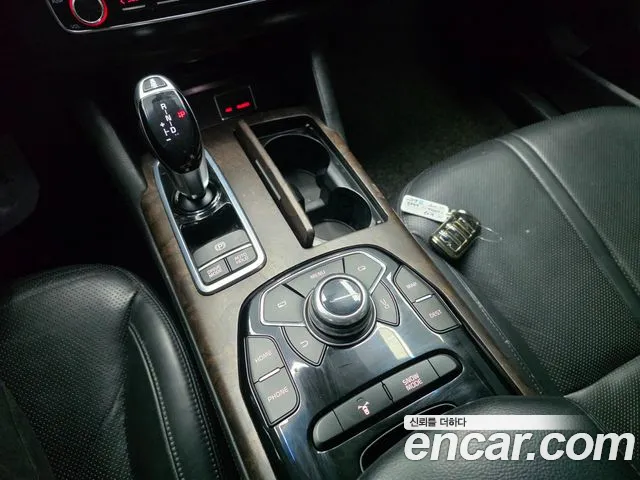 Kia K9 2012 thumb 11