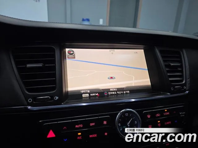 Kia K9 2012 thumb 6